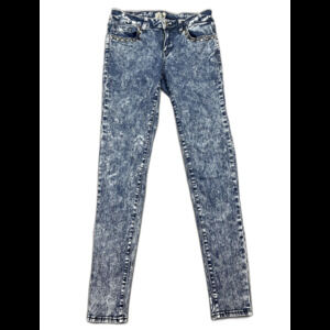 SPJ Dark Wash Pyramid Spike Skinny Jeans Size 7‎